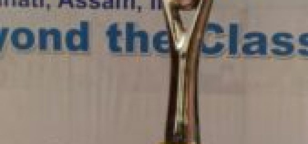 award2018-169x300